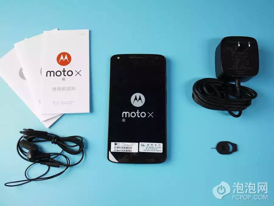 摔不破的显示屏！moto x极评述图赏