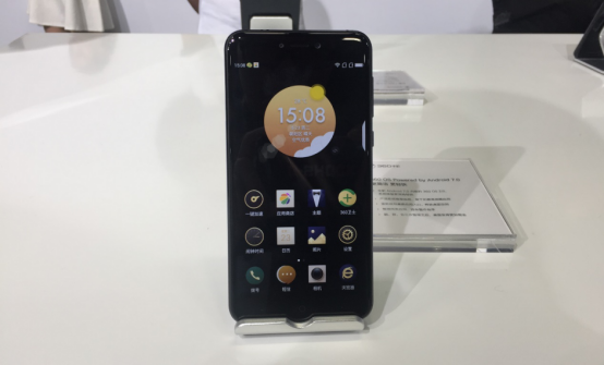 360手机N5s公布 双曲面夹层玻璃旗舰级配备仅售1699