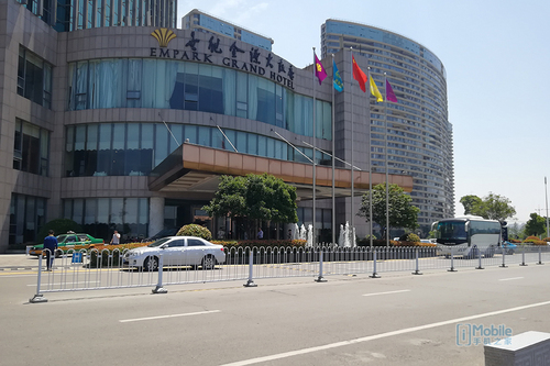 HUAWEI nove 2上手：颜值党的新选择