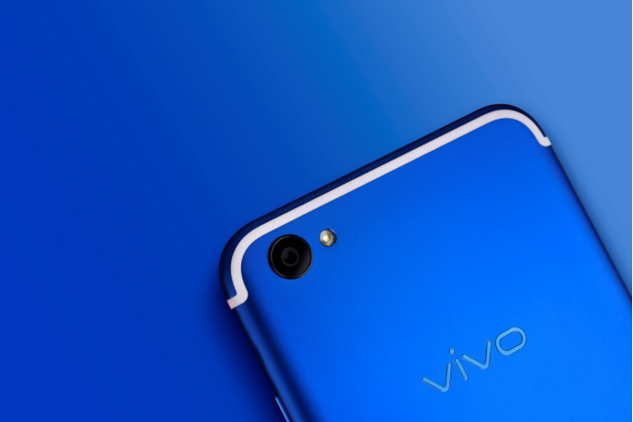 两千万照相旗舰级 vivo X9狂降200掀618开好局