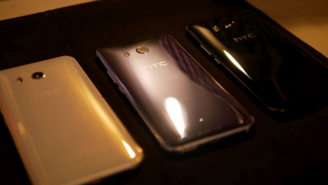号称HTC20年历史上，绝佳炫技之作——HTC U11评测