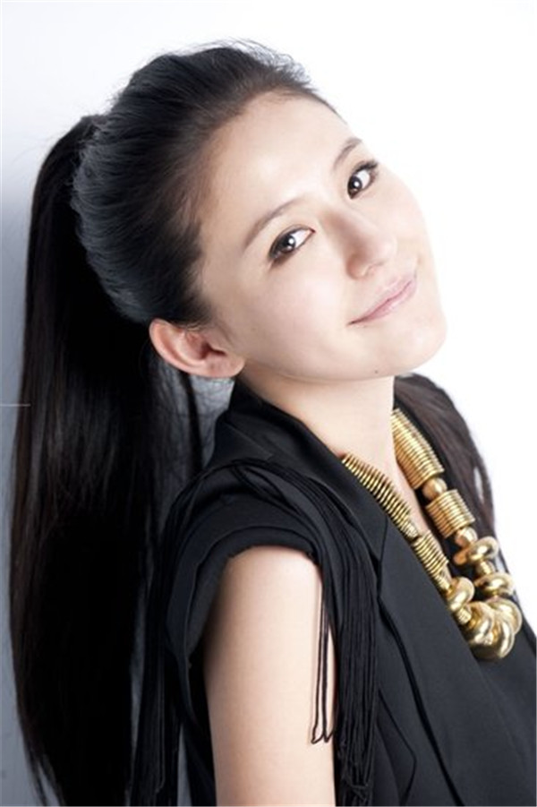 美女热依扎哈萨克族宁贵人