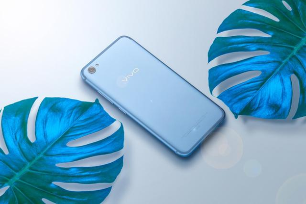 蓝小胖子为MVP品牌代言，vivo X9夏季蓝618优惠开售