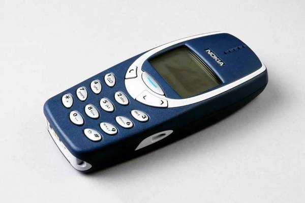 八零后看过泪奔，Nokia再次复生2017年前神机，仅399