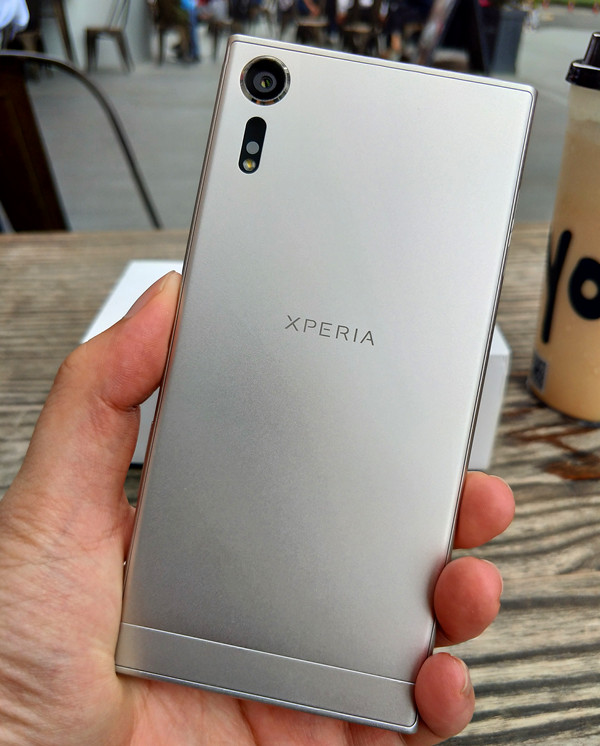 索尼Xperia XZs评测：拍照与超慢动作录制是最大亮点