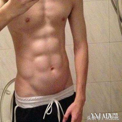 这9个鲜肉有小肚腩还是八块腹肌?吴亦凡