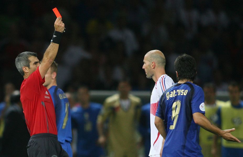 2006年世界杯齐达内和布冯(2006年世界杯决赛齐达内头顶马特拉齐真相