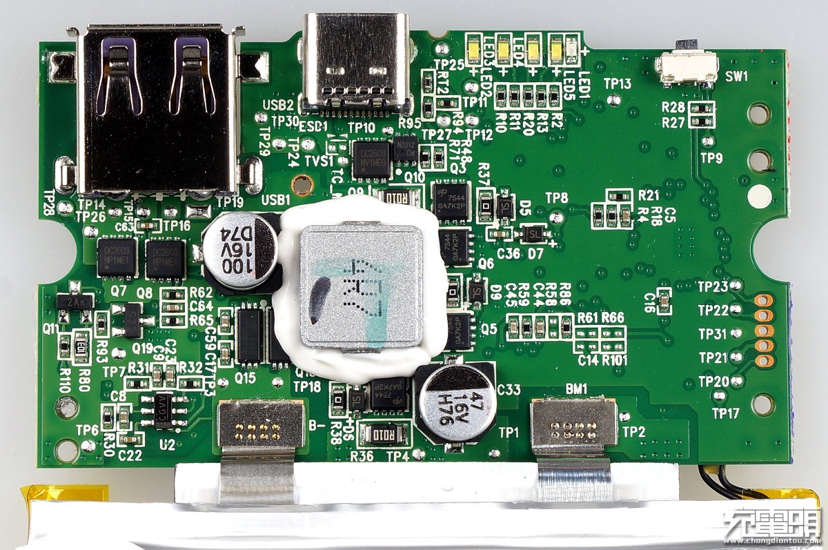 又双叒叕升级了：华为AP09S SCP 4.5V5A快充移动电源开箱拆解