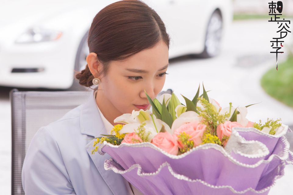 超级网剧《整容季》爆林珠银剧照海报!傲娇自由的美女医生