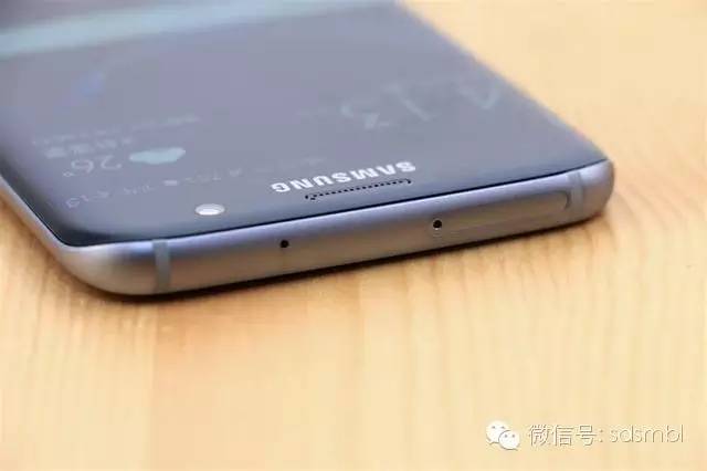 超乎7待的双面曲三星Galaxy S7 edge不完全评测