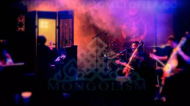 先锋乐团蒙古症 vs满座惊的中阮大师冯