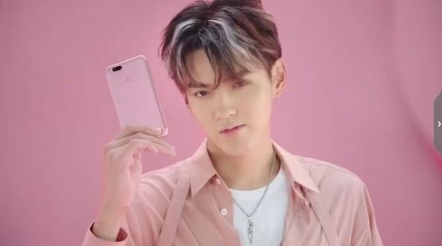 小米5X视频宣传片曝出，新品牌代言人张艺兴帅爆，手机配置更可喜！