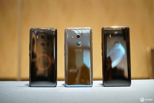 杀进全面屏手机销售市场，HTC U11 Plus 宣布公布