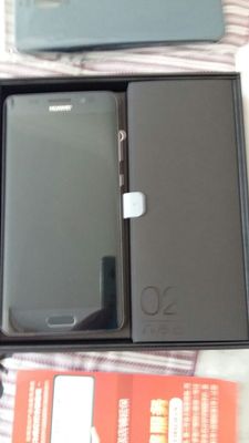 8k新买的华为公司 Mate 9 Pro8G 128G来到，直播间拆箱