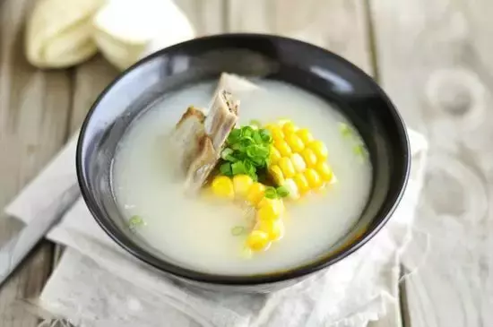 为什么有些人天生是“水肿体质”？这三类水肿可不是小事！