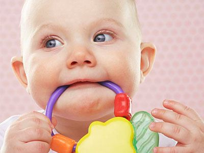 宝宝长牙晚的真相是？90％的人都错了！