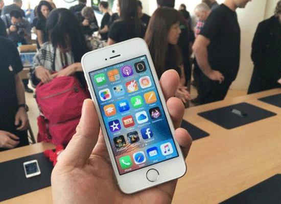 综合体验不输iPhone SE 360手机f4成安卓小苹果？
