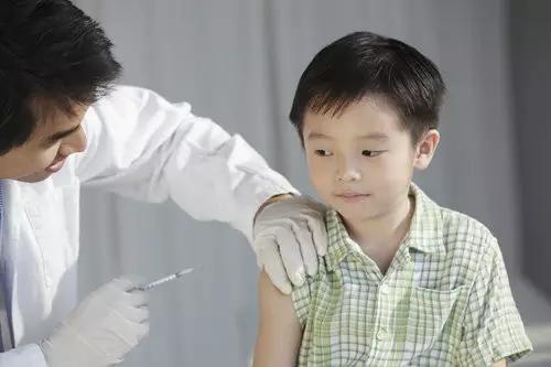 原创丨专家建议最全汇总！宝宝疫苗打还是不打，怎么打更安全？