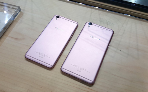 前后左右双1600W摄像镜头 OPPO R9 Plus图赏