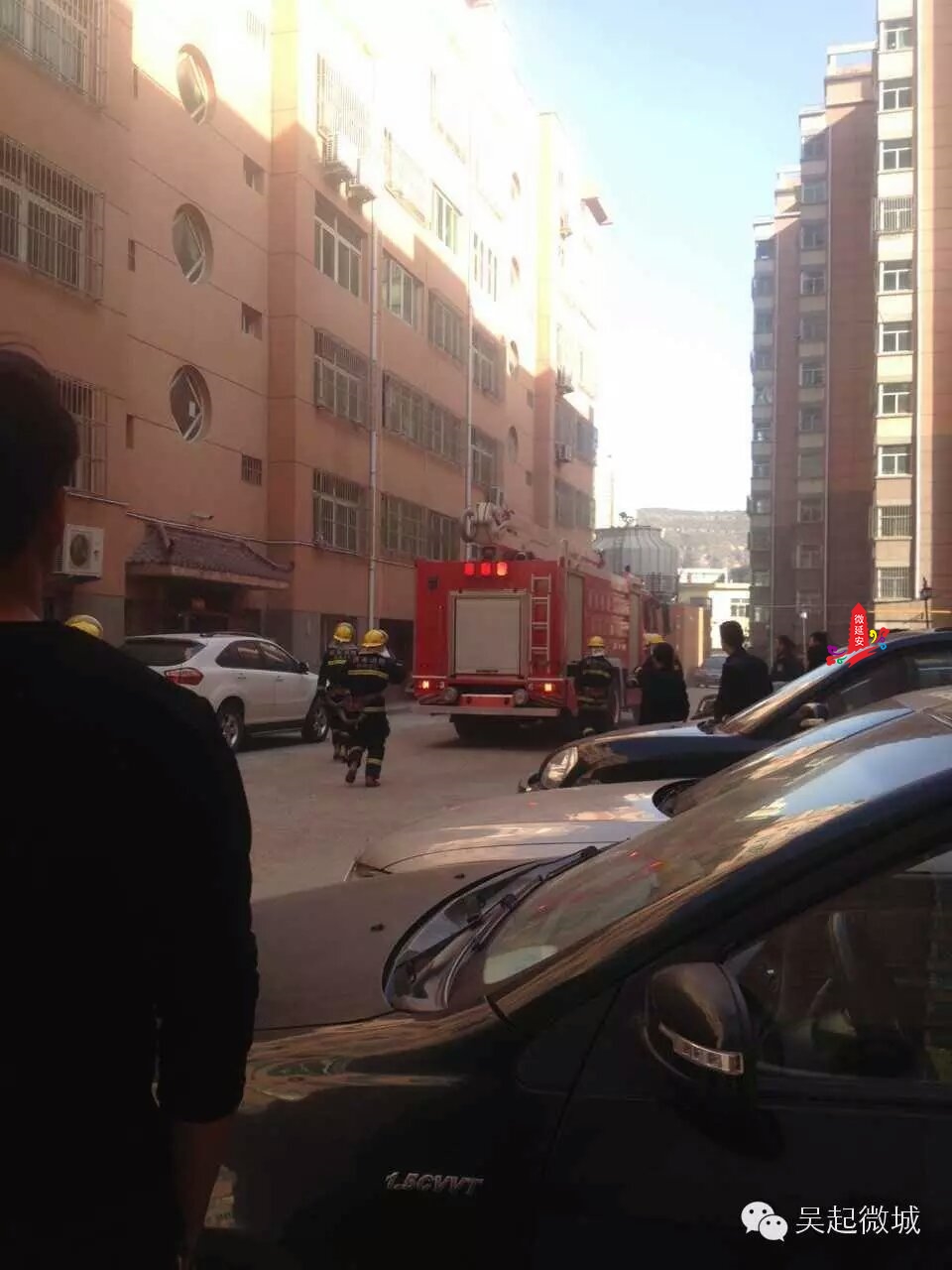 3月18号下午吴起县一小区发生火灾，目前伤亡一人