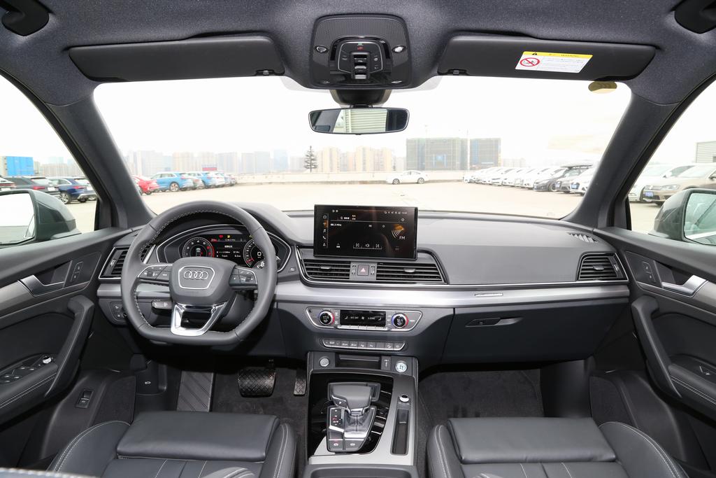 奥迪Q5L Sportback优惠高达6.74万元