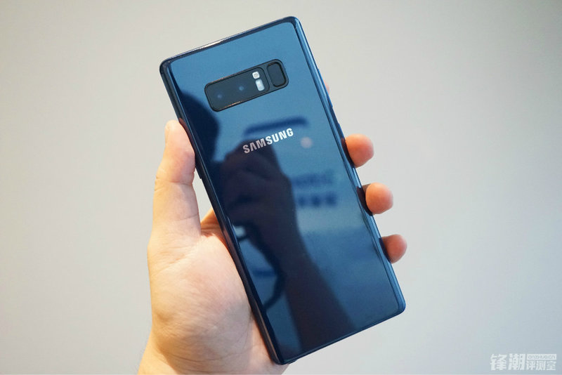 顶级机皇如约而至：三星Galaxy Note8上手体验