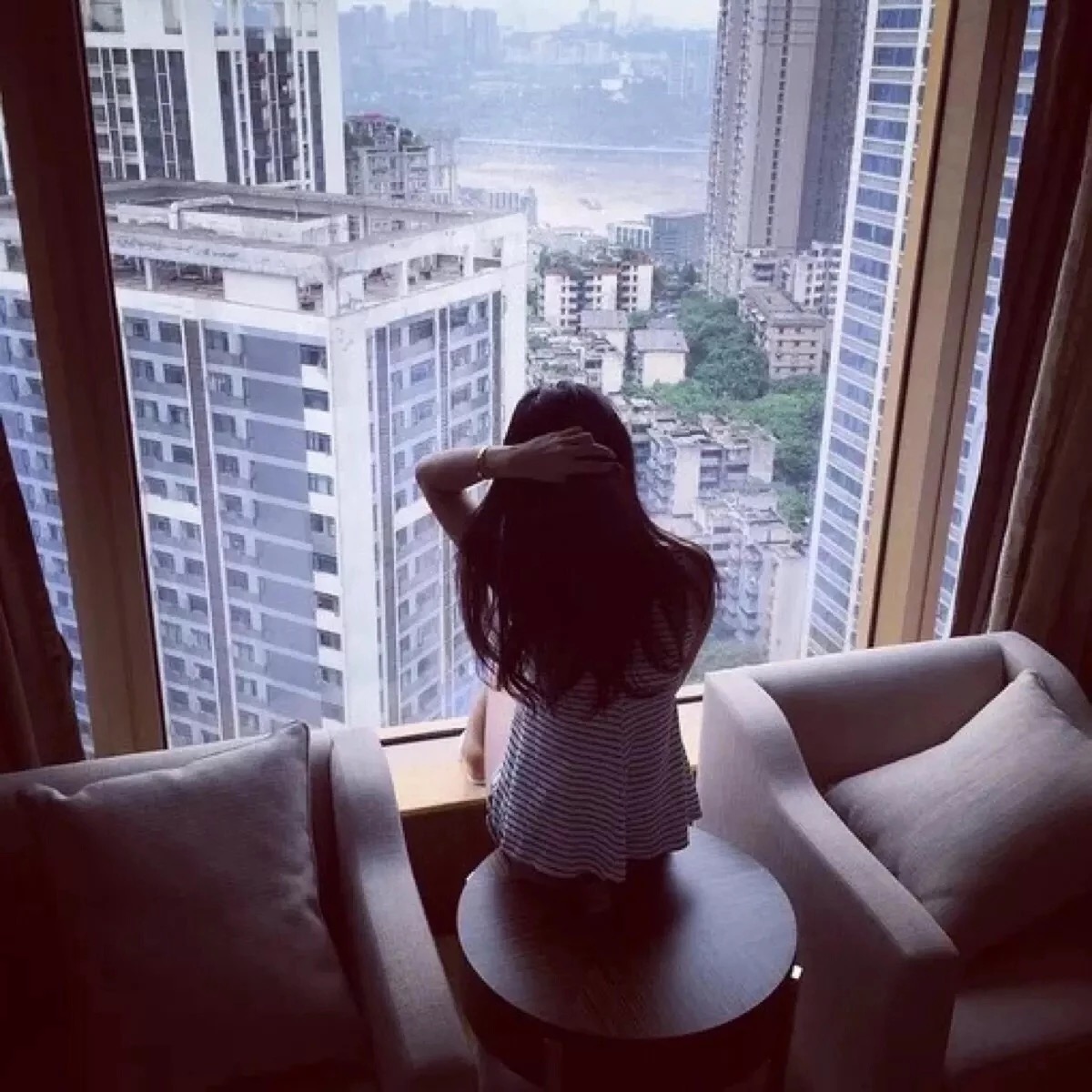 超级唯美背影杀手女生头像，说说你喜欢哪一张吧