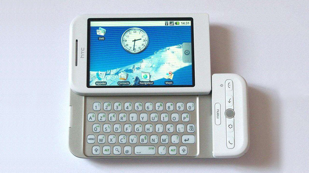 在HTC以前，有一个品牌手机叫摩托罗拉手机，也曾被Google买下来……