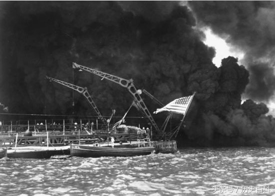 美军为报珍珠港之仇，向日本投掷2000吨炸弹！