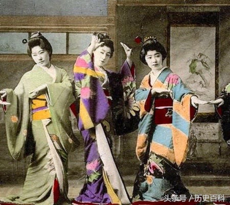 二战时，万恶的日本竟然靠这些女人来赚钱！
