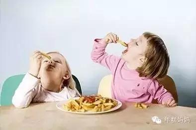 孩子吃饭总闹怎么办？6个方法减缓孩子不肯吃饭的症状！