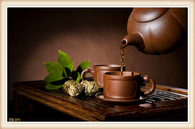 传统茶文化第三百八十三回 | 原来茶具的缺陷也是一种美