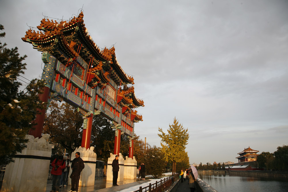 老北京牌楼没剩下多少了，最惊艳的就是最后这张