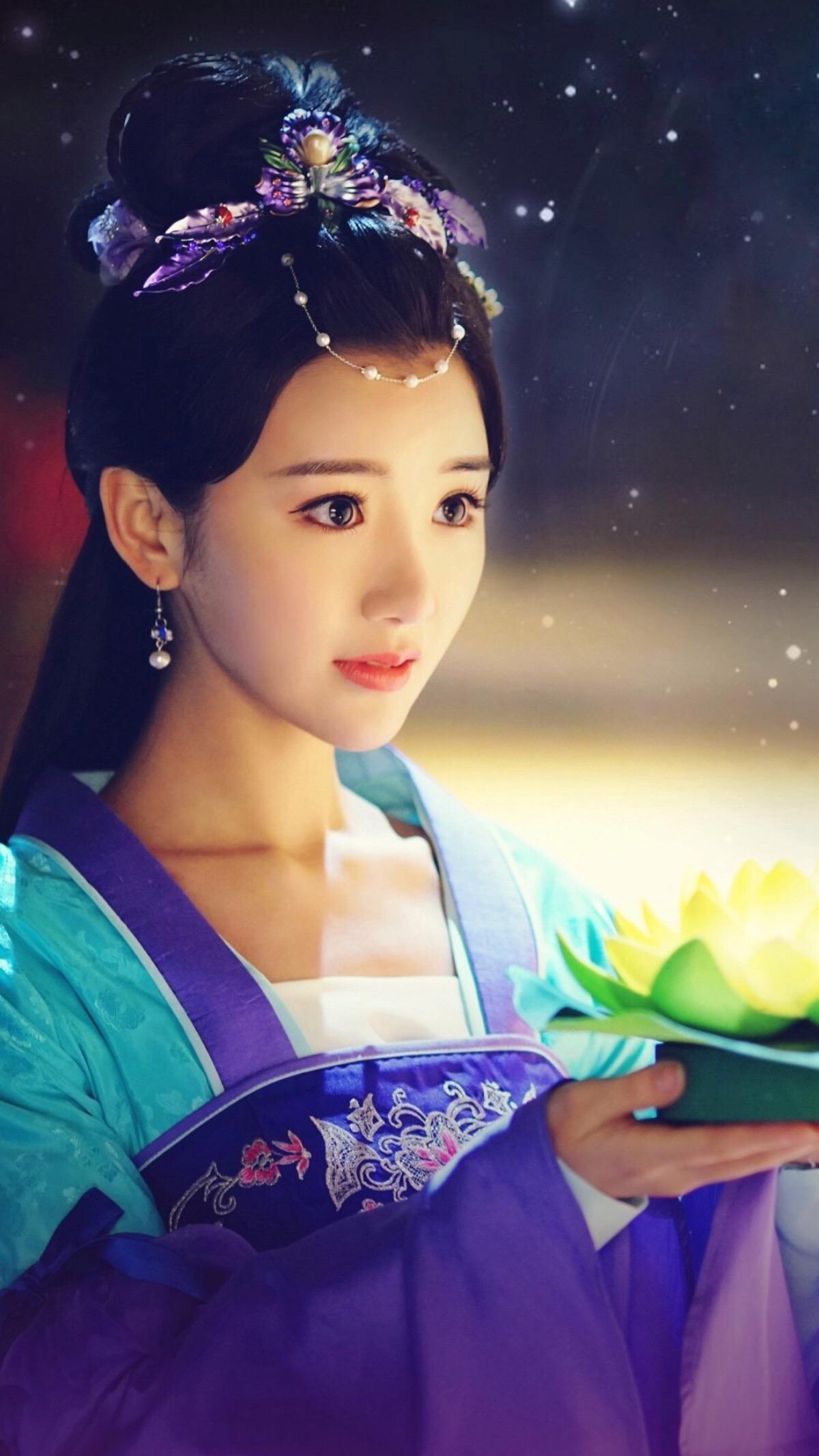 分手见人品陈翔突然发微博，解释分手原因