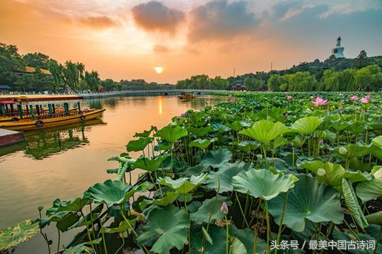 诗词名句：描写春夏秋冬的千古名句，四季美景如画-第2张图片-非凡网