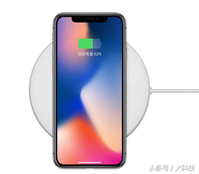 当华为公司Mate10玛莎拉蒂版遇上iPhone X，到底是谁手机上中的引领者？