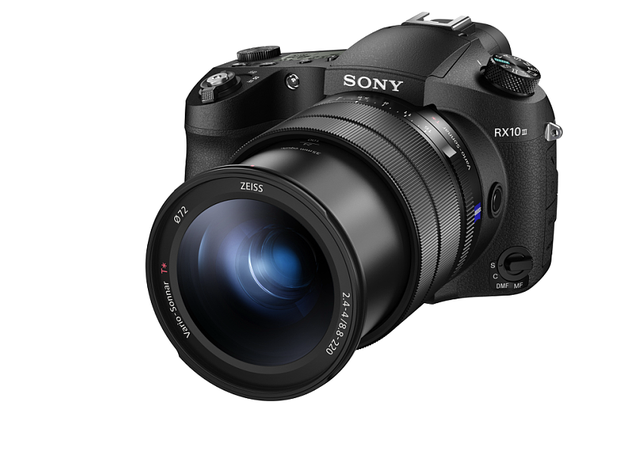 索尼发布RX10 III长焦相机及两支全幅微单镜头