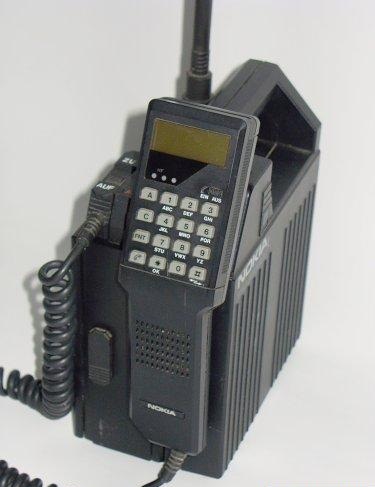 第一款Nokia手机早已问世 35 周年纪念