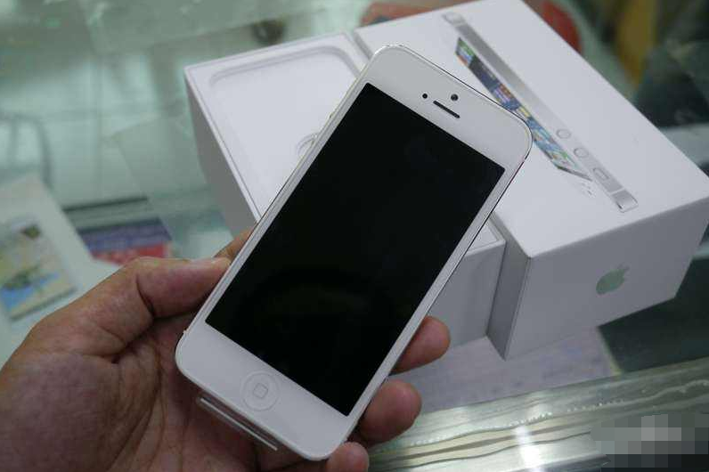 iPhone5：再見(jiàn)吧！以前挖空很多人錢夾