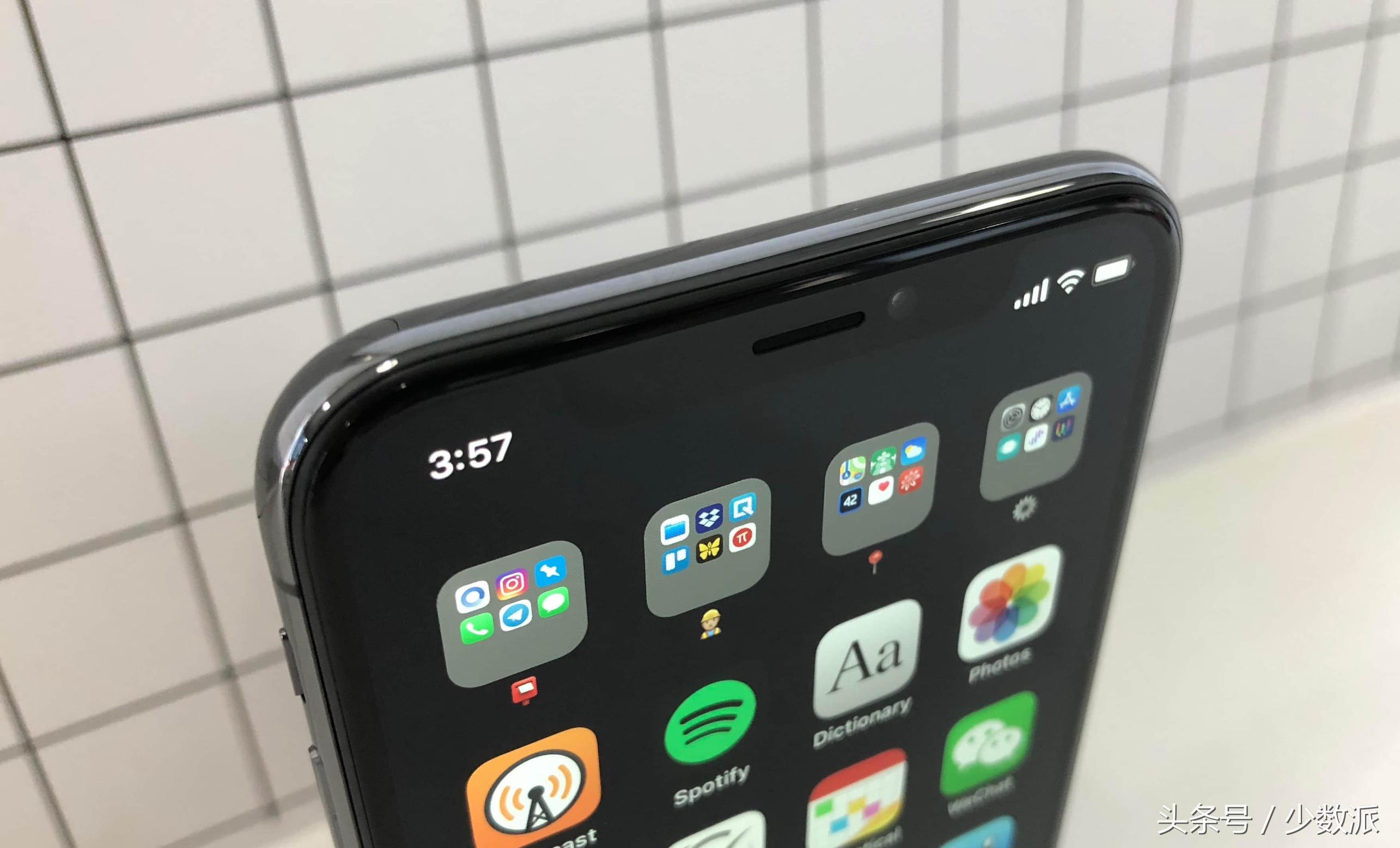 iPhone X 体验：虽然将近 1 万块，但我还是觉得非常值得