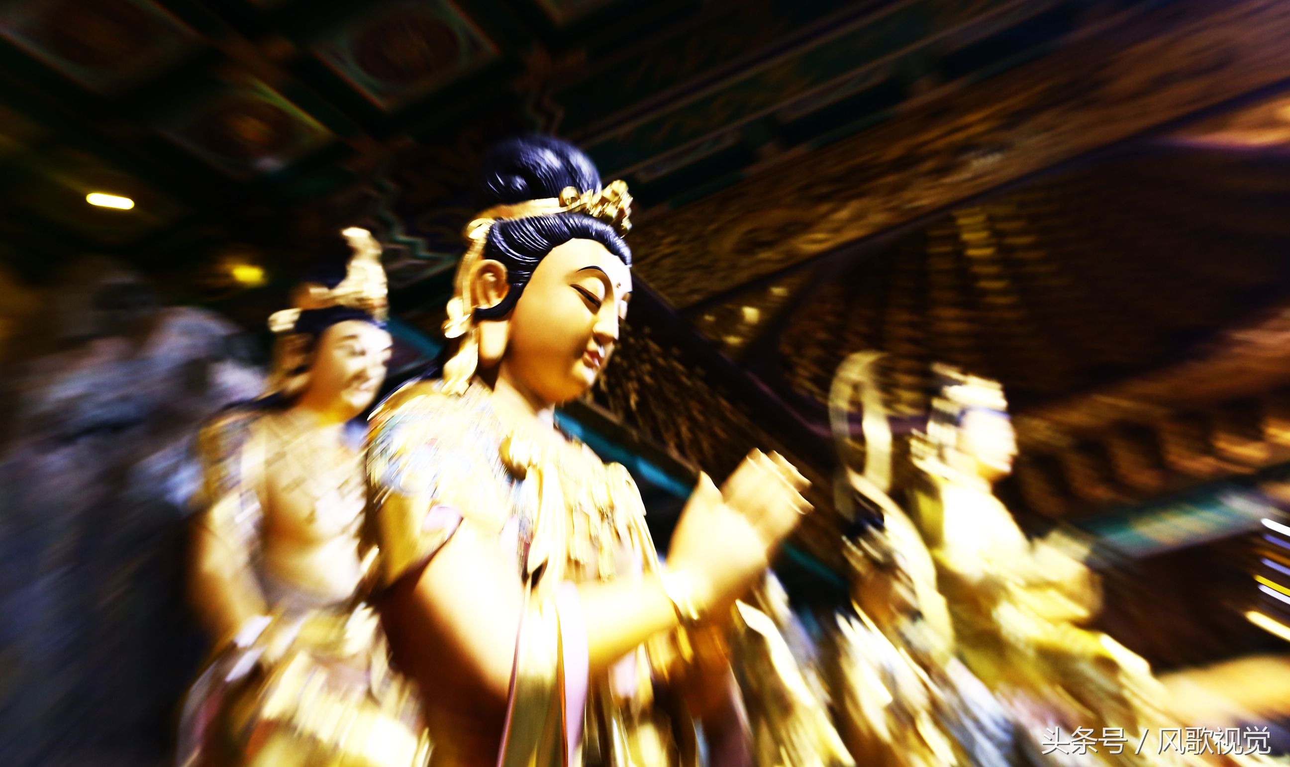 谁都知道南海观音，但你可见过观音菩萨33种化身，这是佛教传奇吗