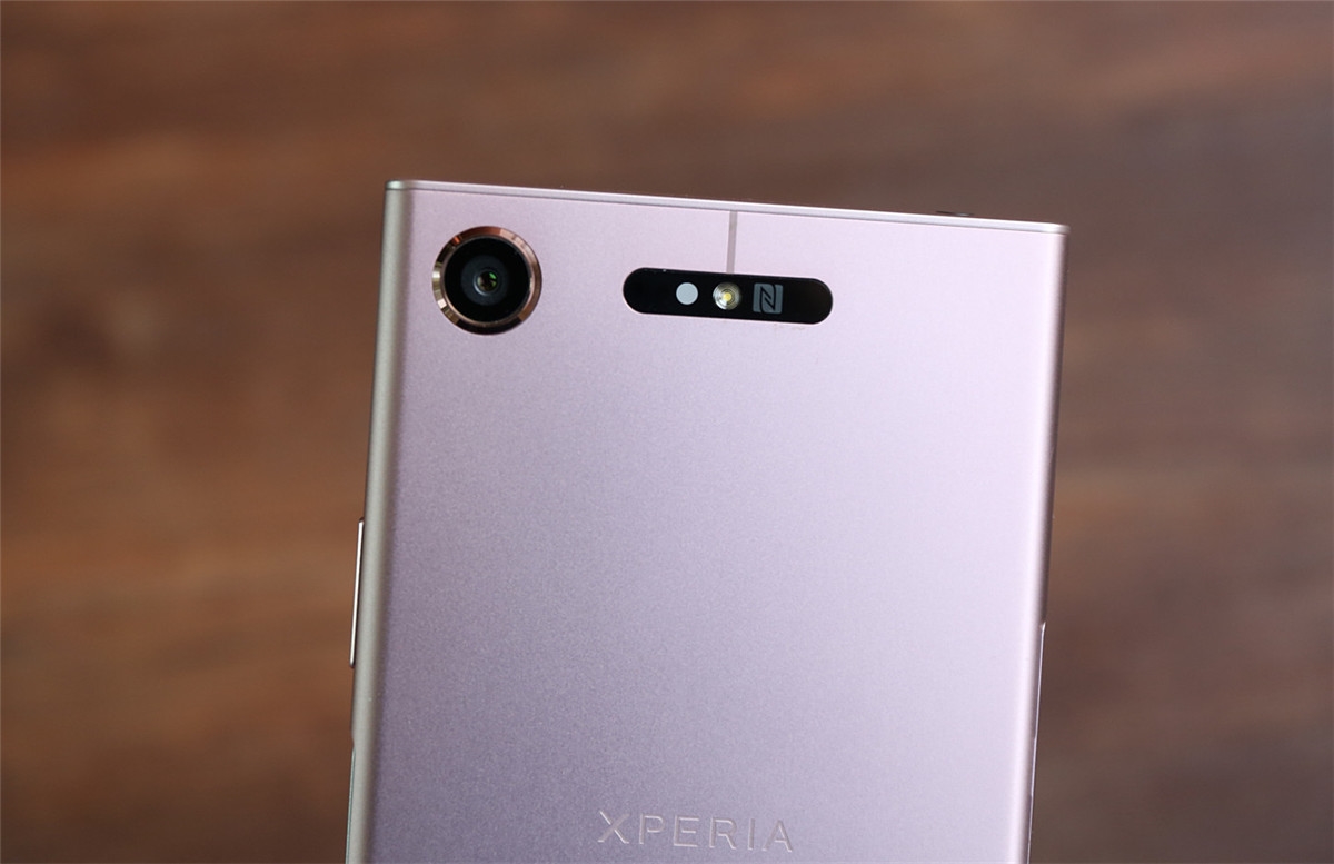 独家最强摄像头 索尼Xperia XZ1评测：依旧索尼味