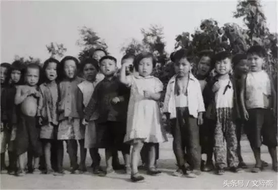 致发小的美好简短句子 跟发小拍照发朋友圈的句子图片