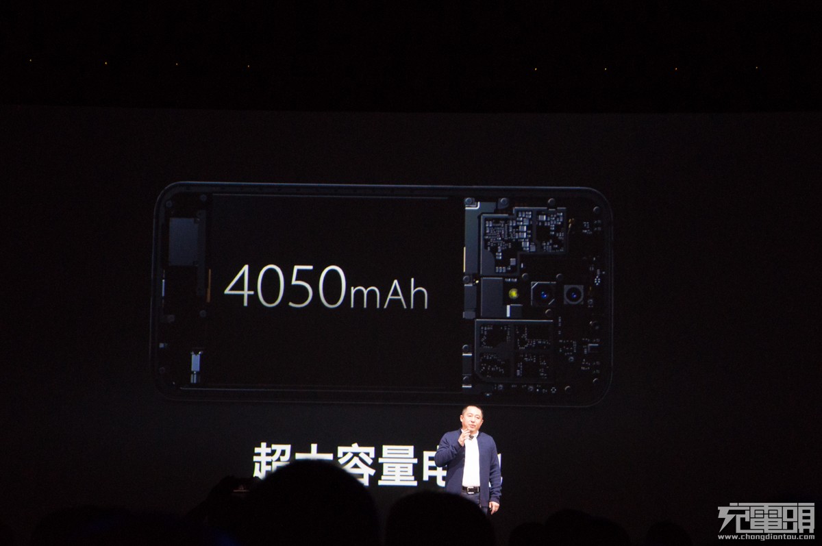 充电头网在现场：360发布N6 Pro全面屏智能手机