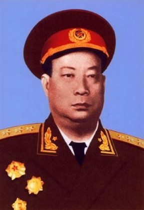 一野十大虎将(盘点解放军第一野战军的十大虎军，其中竟有一人是独臂？)