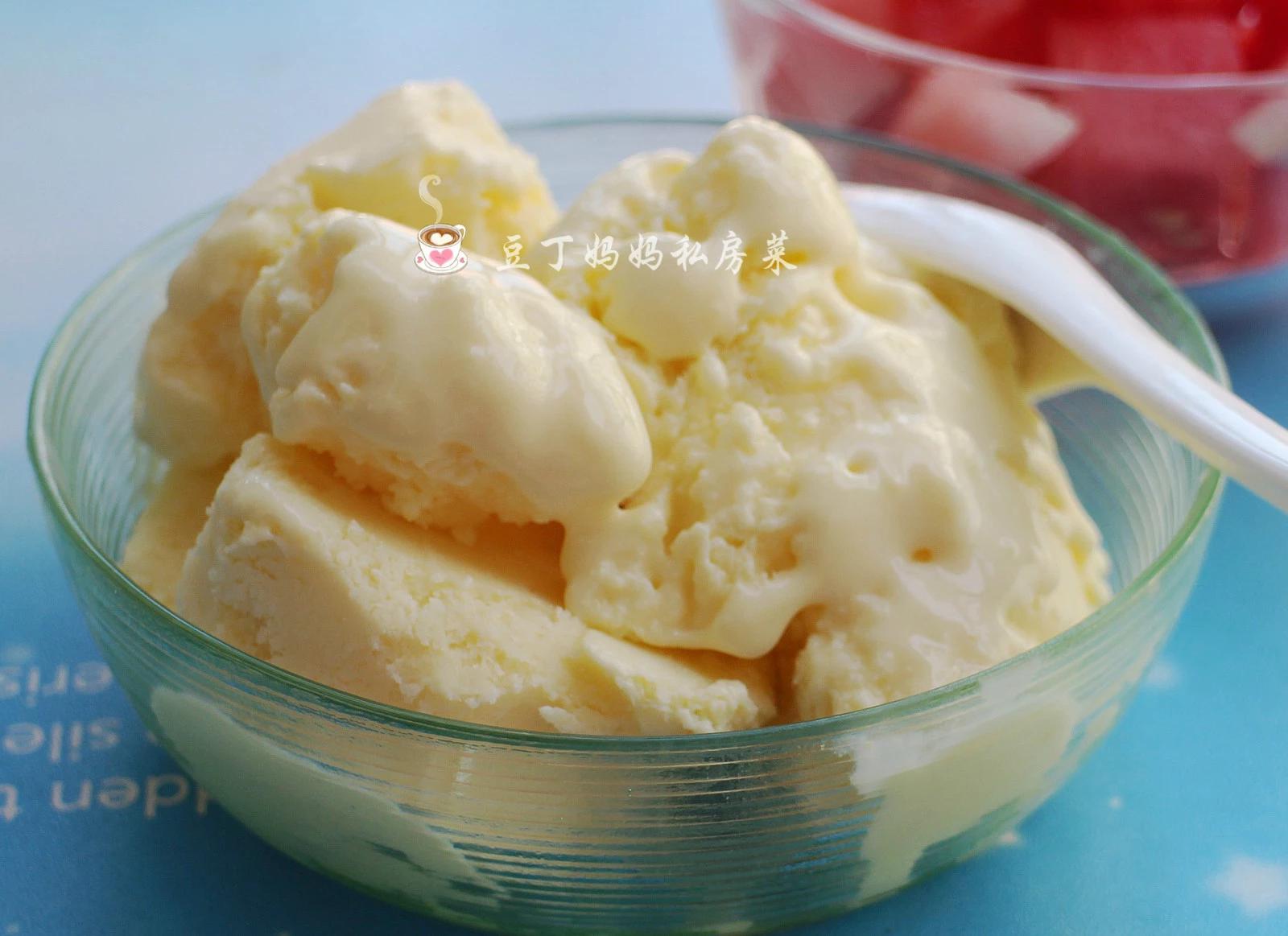 自制冰淇淋——浓浓的奶香味，自制更放心，这个夏天不能错过