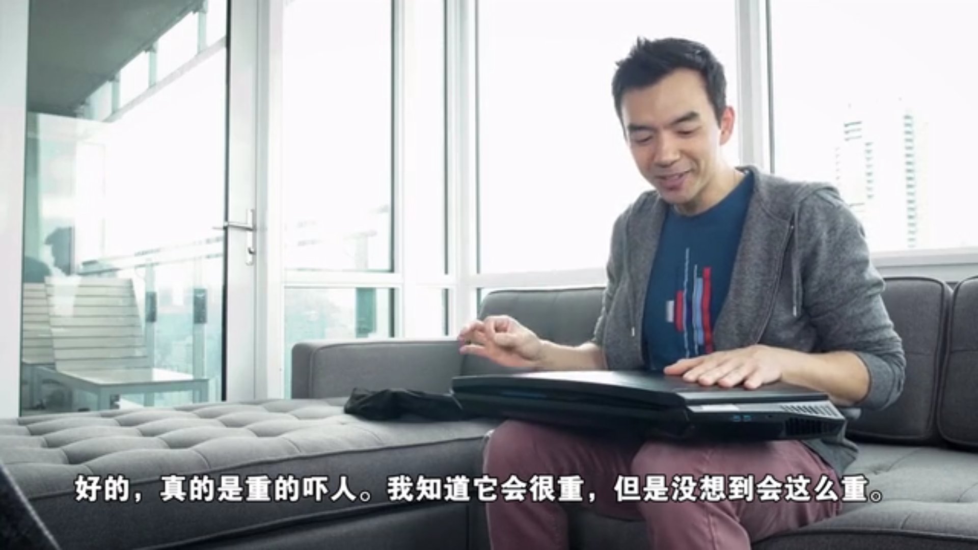 世界上最贵，最大，最重游戏笔记本——宏基acer开箱