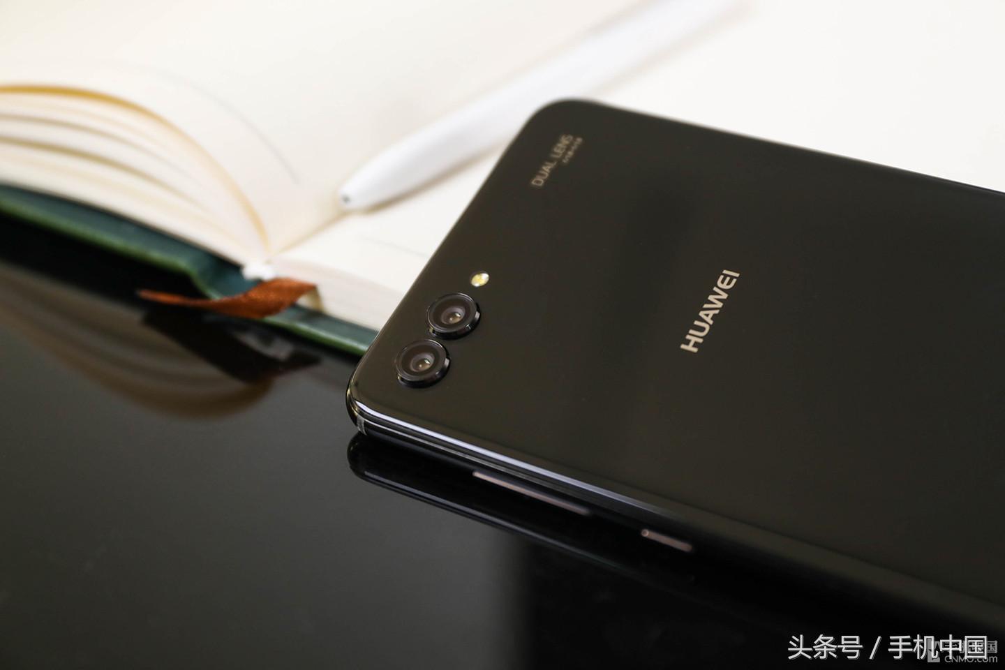 温文尔雅一样的全面屏手机 HUAWEI nova 3s图赏