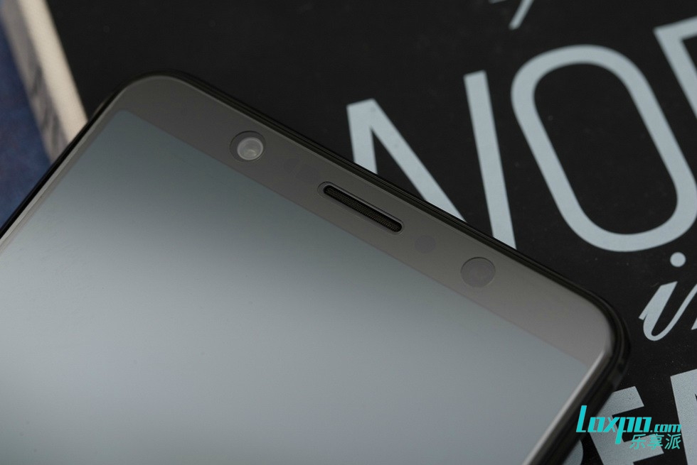 颜值在线，性能出色 vivo首款全面屏手机X20评测