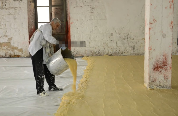 捡肥皂到底是什么意思 看看真正的肥皂该怎么捡